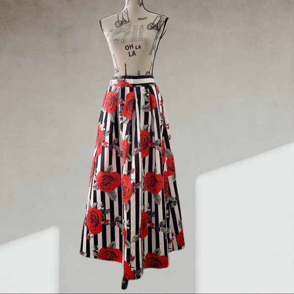Stripes & red roses 🌹 full length skirt S-M - Picture 4 of 6